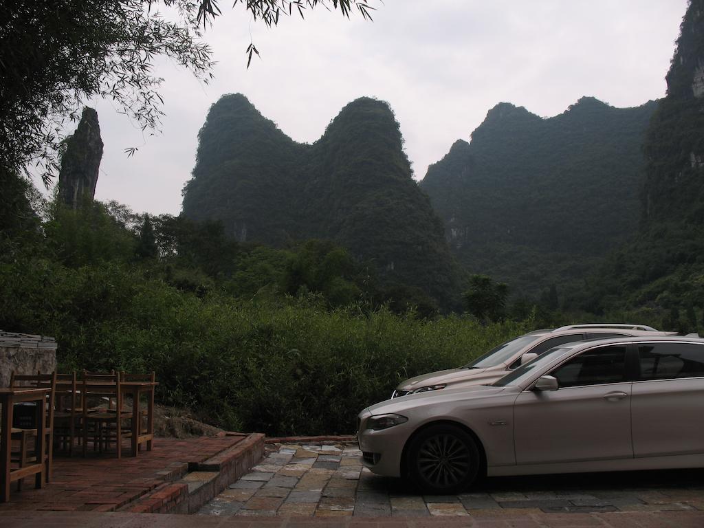 Yangshuo Peaceful Valley Retreat Hotel Bagian luar foto