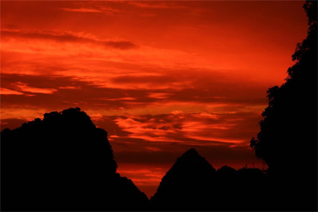 Yangshuo Peaceful Valley Retreat Hotel Bagian luar foto